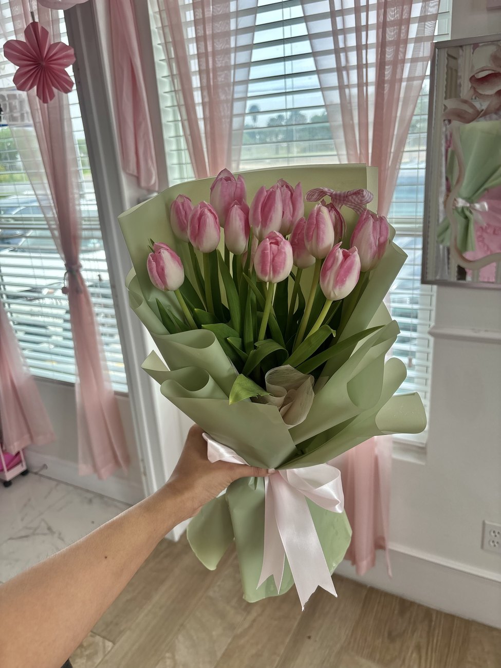 Beautiful Fleurish bouquet of pink tulips